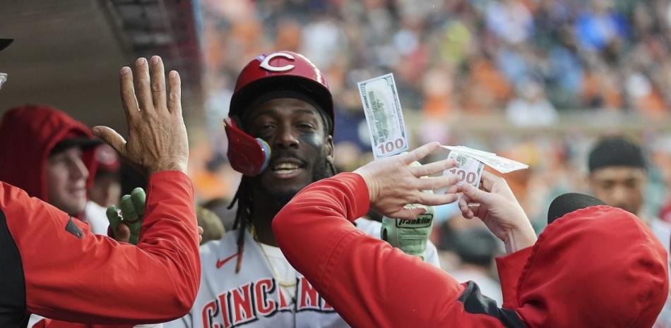 Gerente de los Cincinnati Reds afirma que Elly de la Cruz no montaba la motocicleta