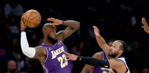 Los Lakers se desinflan en la posible última visita de LeBron al Madison