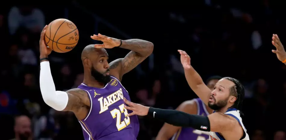 Los Lakers se desinflan en la posible última visita de LeBron al Madison