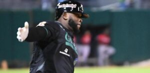 Las Estrellas Orientales firman a Miguel Sanó por dos temporadas