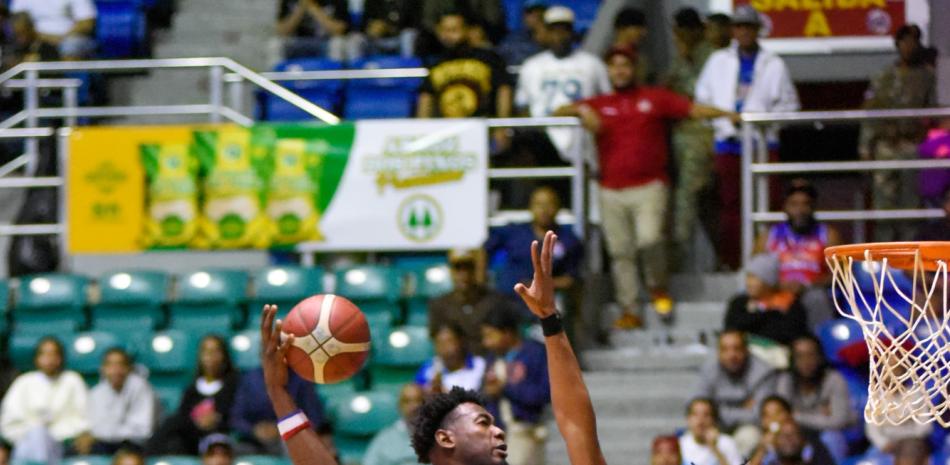 Sameji, liderado por Gerónimo, triunfa, domina la serie ante Cupes y se adueña de la cima