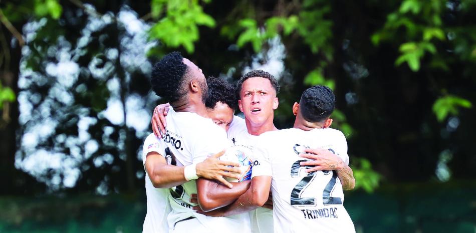 El Cibao FC visitará este domingo a los Delfines en la Liguilla