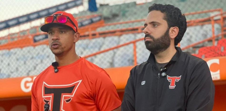 Estévez y Mejía continuarán como manager y gerente general de los Toros del Este