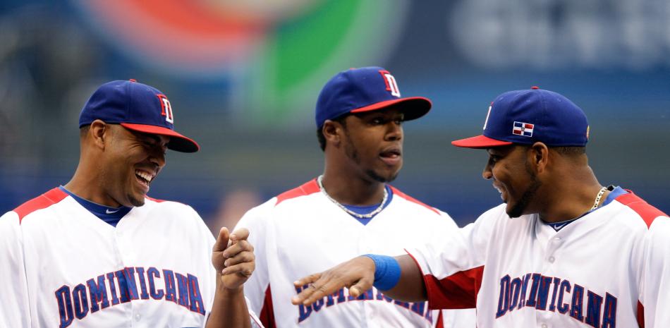 Latinos son los "fans más ávidos" del béisbol en EEUU ante el comienzo del Clásico Mundial