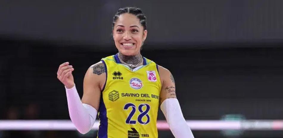 Brenda Castillo firma por dos años con un equipo de la Liga de Turquía