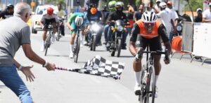 Danielky Cedeño gana primera etapa de la Vuelta Ciclista Independencia Nacional