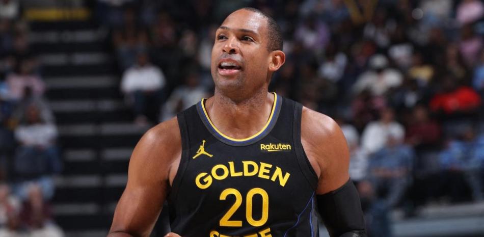 Al Horford llega a los 15 mil puntos y funda club entre centros de la NBA