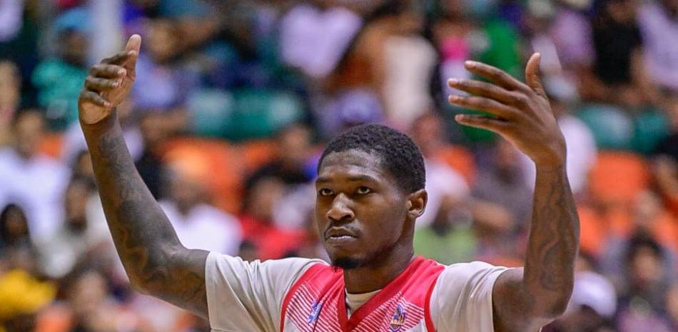 Fitzgerald anota 28, Sameji barre al Plaza Valerio y avanza a final del torneo de Santiago