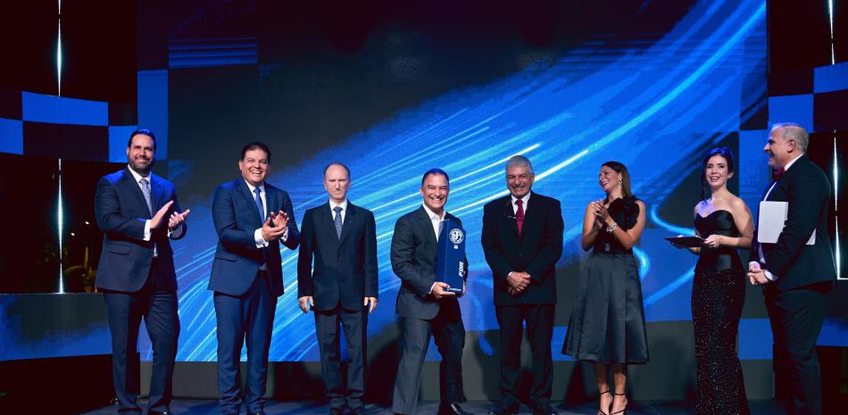 Alfredo Najri es elegido “Piloto del Año” por la Federación de Automovilismo