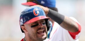 Cuba arranca con 2-0 en el Clásico Mundial con jonrones y errores de Colombia