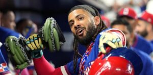 El plátano power presente con tatis Jr.