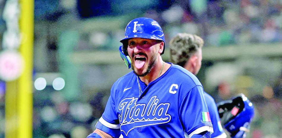 Pasquantino pega tres cuadrangulares e Italia deja fuera a México