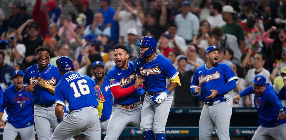 Venezuela le gana duelo a Japón y avanza hacia la semifinal
