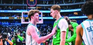 Cooper Flagg y Kon Knueppel persiguen la historia en la NBA