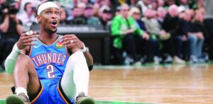 Cuatro extranjeros se disputan el MVP de la NBA