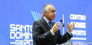 Luisín cataloga el Pabellón de Tenis de Mesa como “uno de los mejores del mundo”