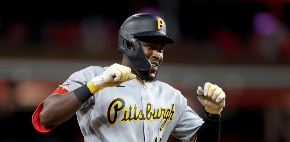 Oneil Cruz conecta dos jonrones y guía triunfo de los Piratas ante Cincinnati