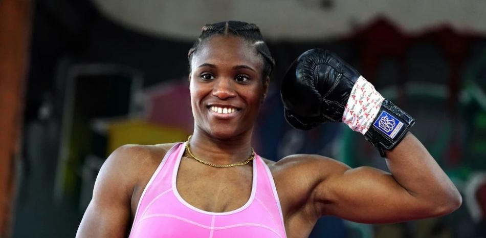 Hermanos Fundora lideran cetros boxeo, pero es el turno de Caroline Dubois