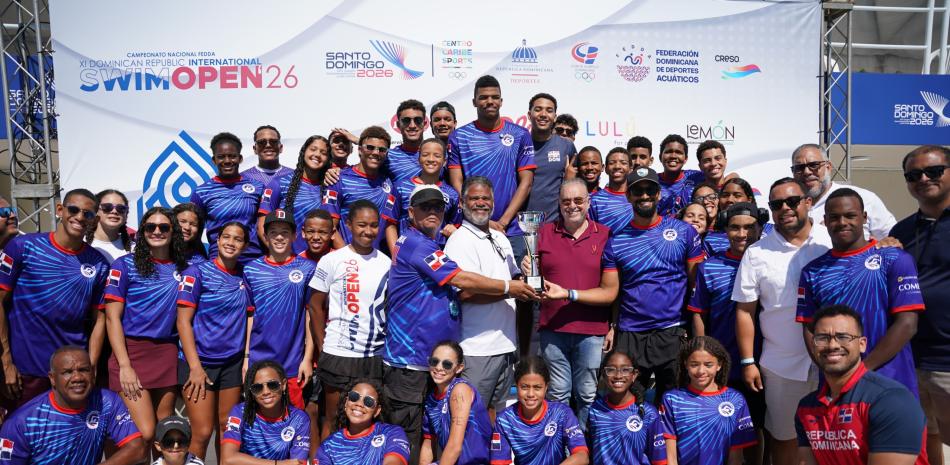 Asonadina se corona campeón del XI RD International Swim Open
