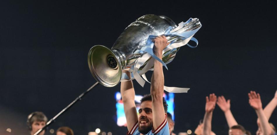 Futbolista Bernardo Silva dejará el Manchester City al final de la temporada tras 9 años en el club