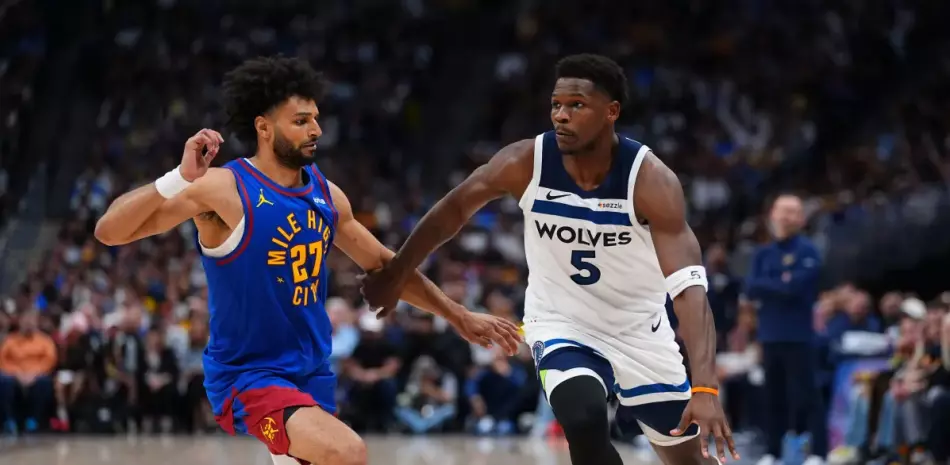 Edwards y Randle lideran remontada de los Timberwolves para vencer a Denver