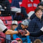 Stanton pega jonrón y doble en blanqueada de Yankees a Boston