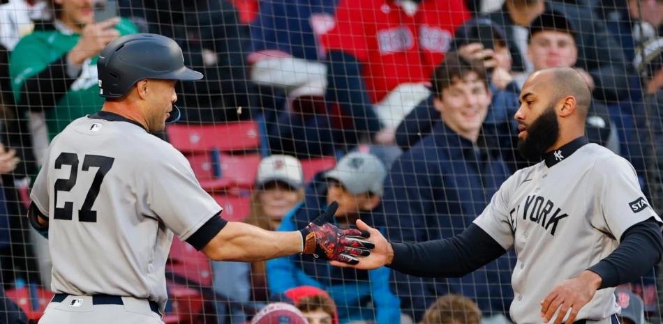 Stanton pega jonrón y doble en blanqueada de Yankees a Boston
