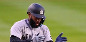 Amed Rosario pega jonrón y remolca cuatro para los Yankees en triunfo ante Boston