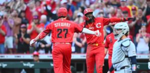 Elly de la Cruz da su noveno cuadrangular y Cincinnati derrota