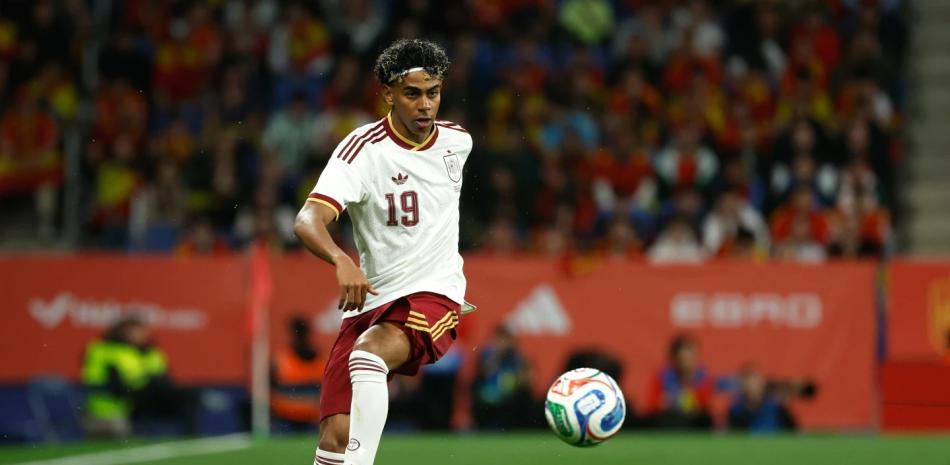 España va al Mundial con imagen dañada por casos de racismo, sexismo y xenofobia