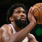 Joel Embiid encesta 33 puntos y los Sixers se imponen