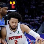 Cade Cunningham anota 45 puntos y mantiene con vida