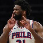 Joel Embiid sobresale y los Sixers eliminan