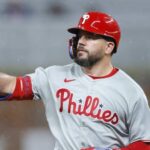 Schwarber pega HR por quinto juego consecutivo, Mattingly consigue su victoria número 900