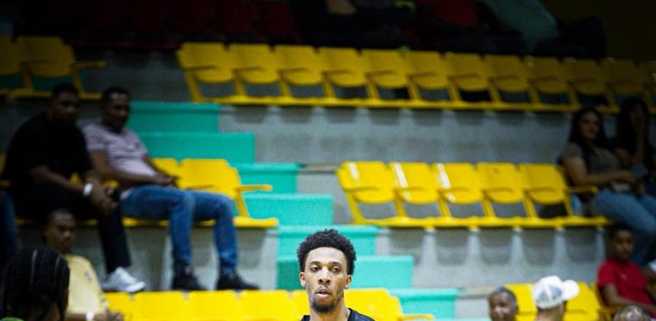 Richardson encesta 29 tantos y los Reales se imponen a los Soles en la LNB