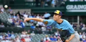Misiorowski lanza seis entradas en blanco, Uribe salva y Cerveceros vencen a Cachorros