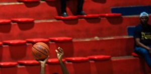 Reyes y Ferguson comandan ofensiva de Titanes que vencen a Cañeros en la LNB