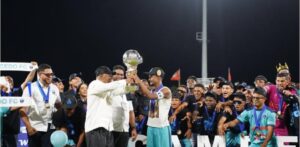 Carlos Rossell, el futbolista que se convirtió en un “superhéroe” para Salcedo, su club
