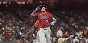 Ketel Marte pega vuelacercas y los Diamondbacks vencen 7-5 a Gigantes