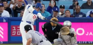 Ohtani abre con jonrón y lanza siete entradas sin hit, Dodgers vencen 4-1