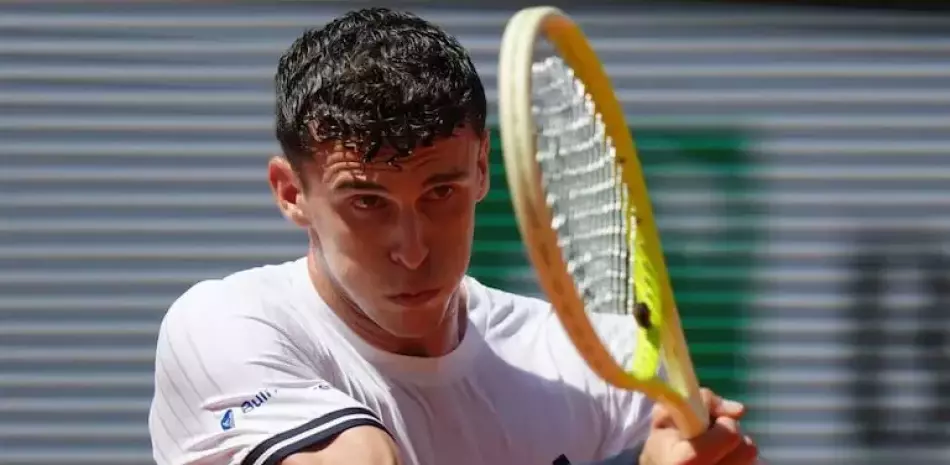 Cerúndolo sorprende y elimina a Sinner en la segunda ronda del Roland Garros