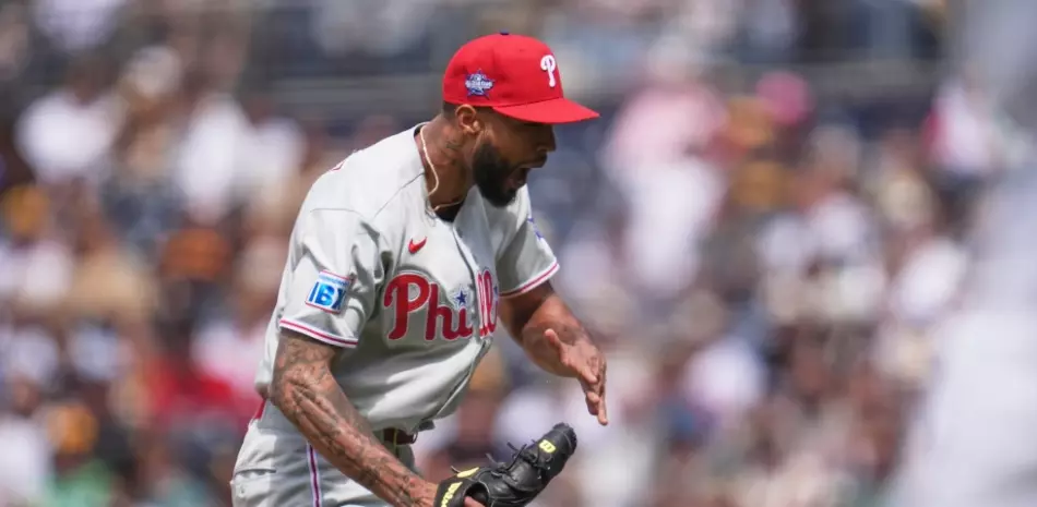 Cristopher Sánchez, con 44 2/3 innings sin permitir carreras, avanza hacia la marca de Hershiser