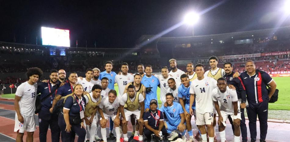 Selección de fútbol cae ante Panamá en partido de preparación