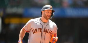 Schmitt: da H4 al primer pitcheo del juego, Haase un grand slam y Gigantes ganan