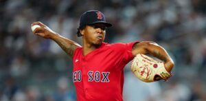 Tras otra pobre actuación, Boston envía a Brayan Bello a Triple A