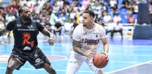 Héroes clasifican a la semifinal al derrotar con drama a los Reales