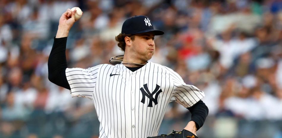 Cam Schlittler poncha 13, Ben Rice la saca y los Yankees vencen
