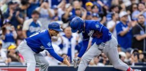 Mookie Betts jonronea en amplia victoria de los Dodgers sobre los Padres