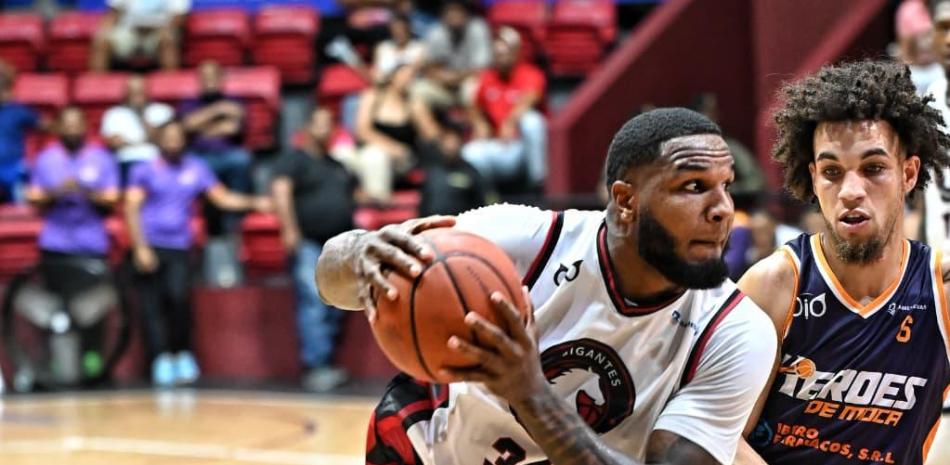 Gigantes barren a Héroes y avanzan a la Serie Final