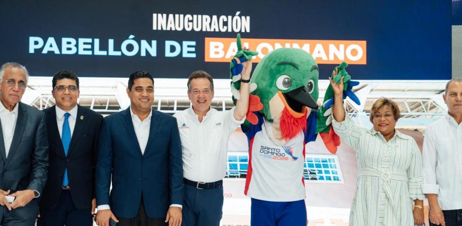 Entregan completamente remozado el Pabellón de Balonmano en el Parque del Este